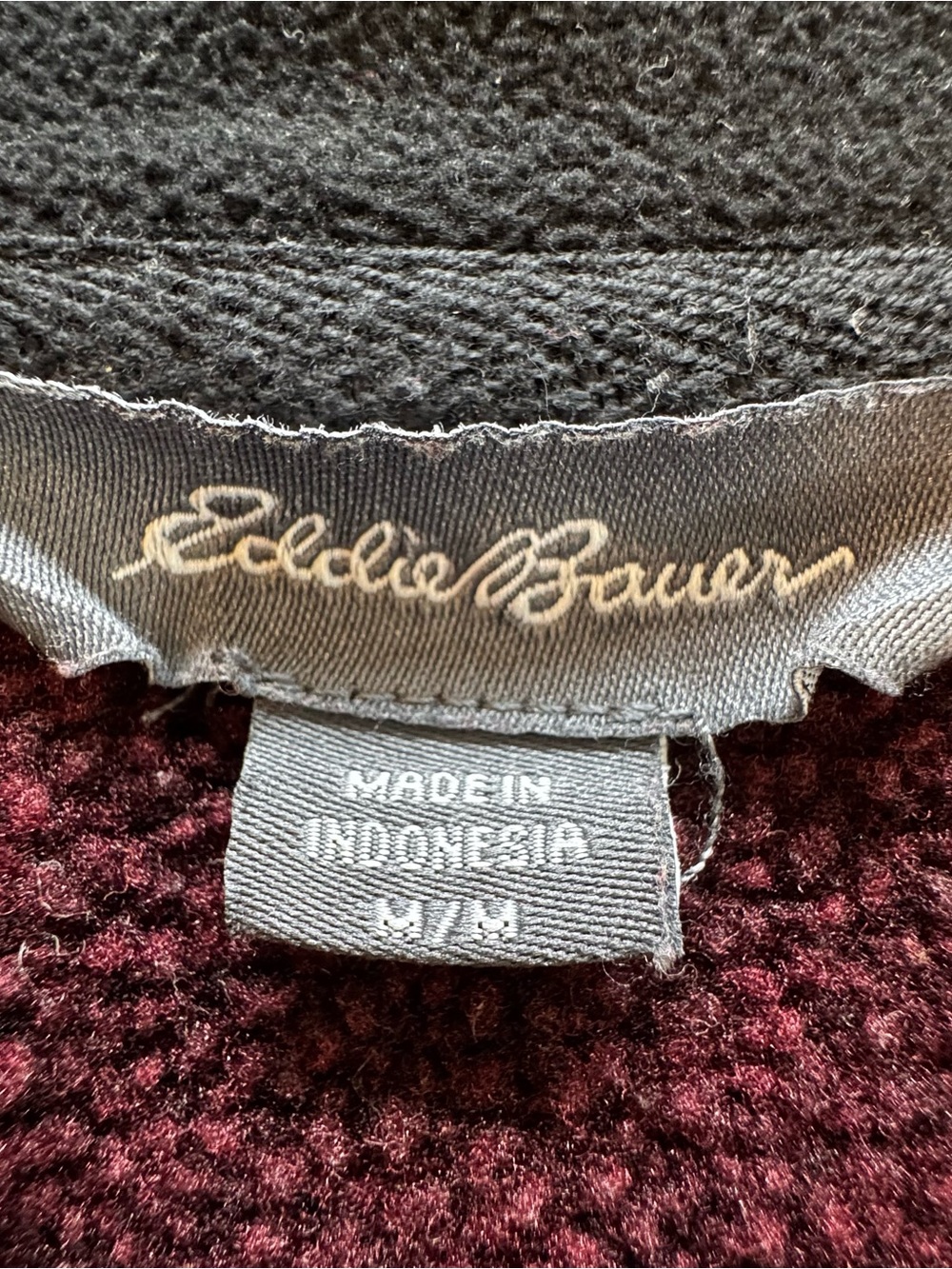 Eddie Bauer Men’s Medium Burgundy Quarter Zip Fleece Pullover - Picture 2 of 11